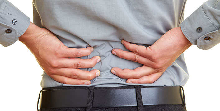 مريض اجرى عملية استئصال غضروف قطني بين الفقرة الرابعة والخامسة وبحاجة الى علاج فيزيائي 