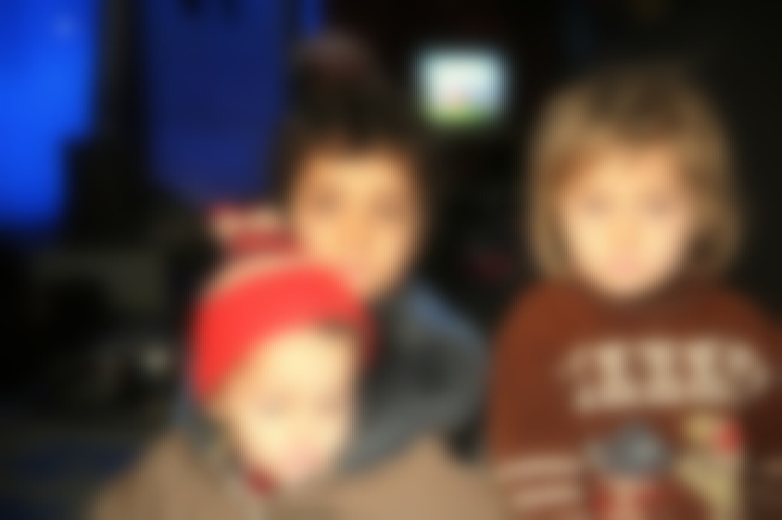 أسرة فقيرة من غير معيل بحاجة مساعدة