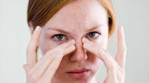 آية تحتاج لعمل جراحي لتتخلص من ألام الرأس المزمن 